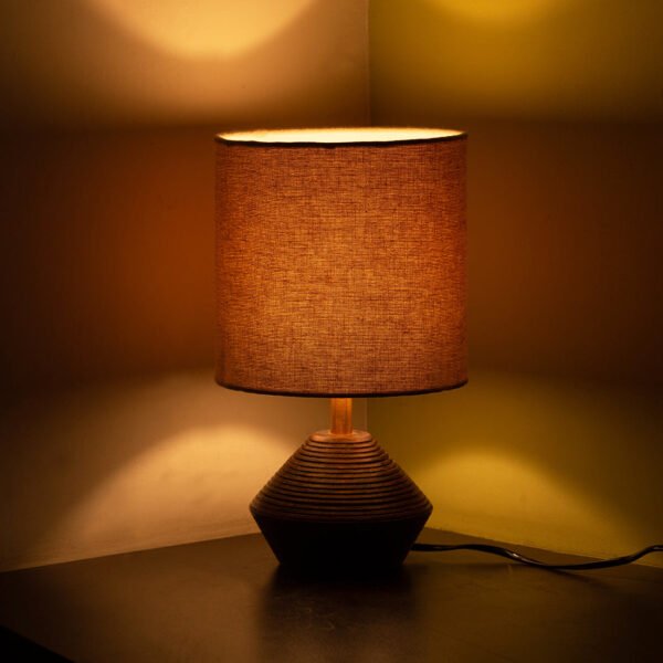 'Pot-Belly' Hand Carved Table Lamp In Mango Wood (14 Inch)